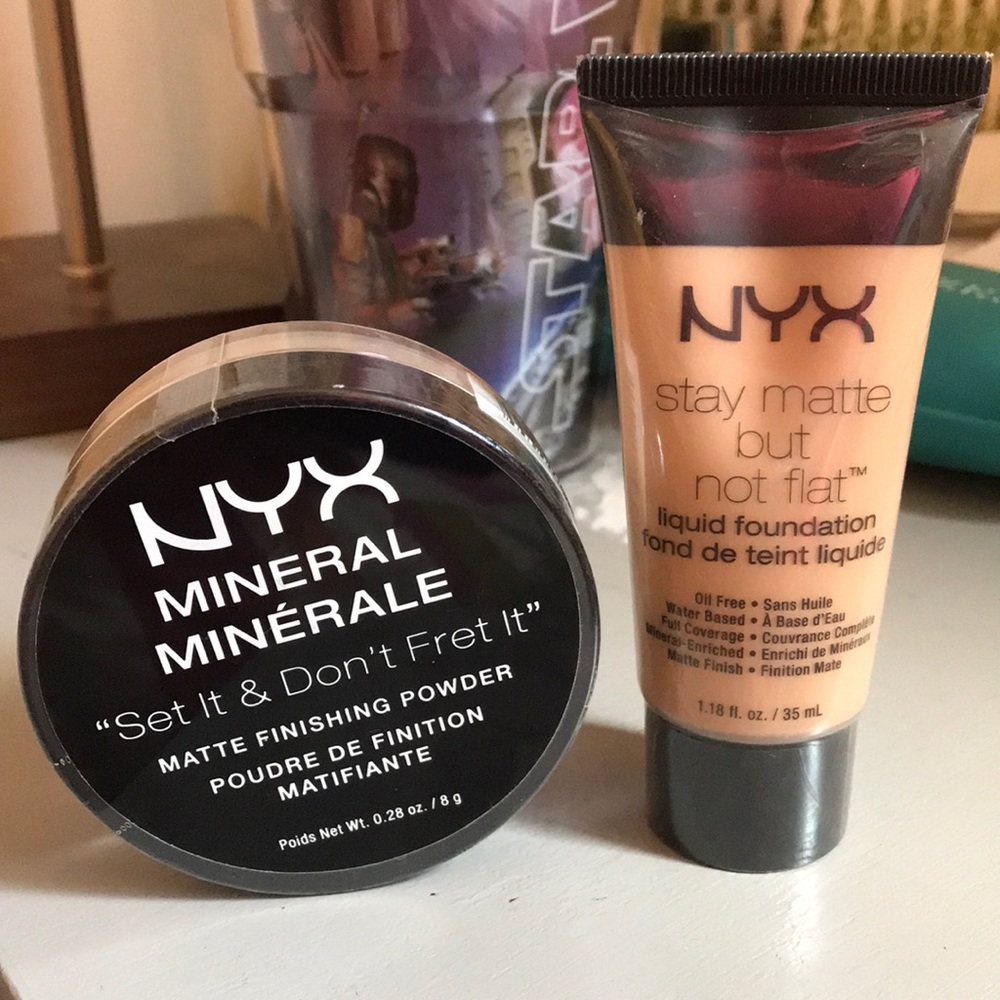 NYX Liquid Foundation & Finishing Powder